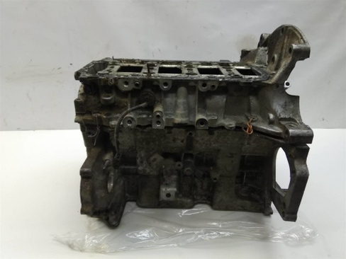 Блок двигателя Citroen (Ситроен) C4 2011-2022 (УТ000041547) Оригинальный номер 0130CR