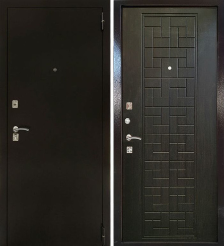Металлическая входная дверь Тайгер Оптима 2 антик медный/венге тиснёный