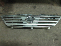 Решетка радиатора, Nissan (Ниссан)-SERENA (99-)